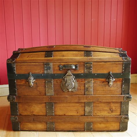 Vintage Wood Chest 